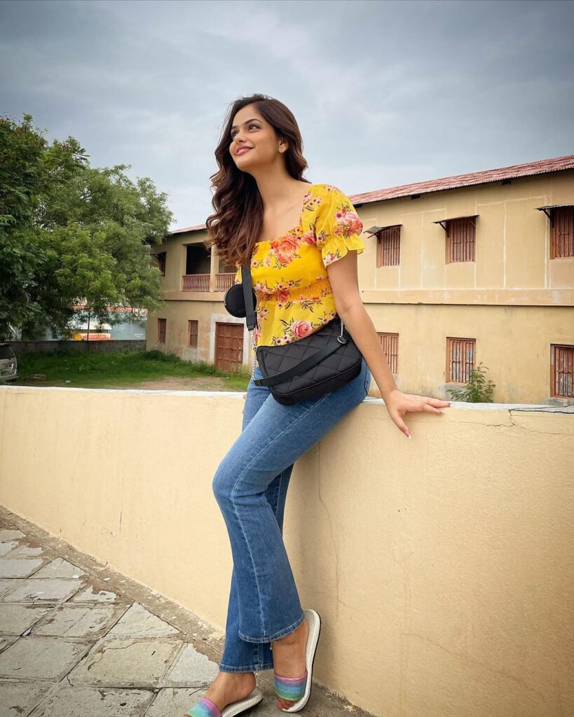 Simran Sharma 2 Simran Sharma 2